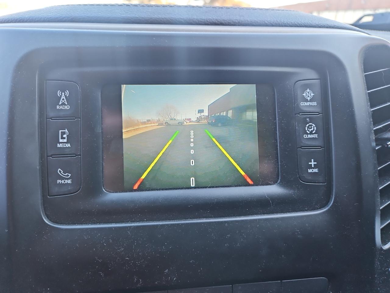 2015 Jeep Cherokee 4WD Sport, Camera, NO ACCIDENT Photo