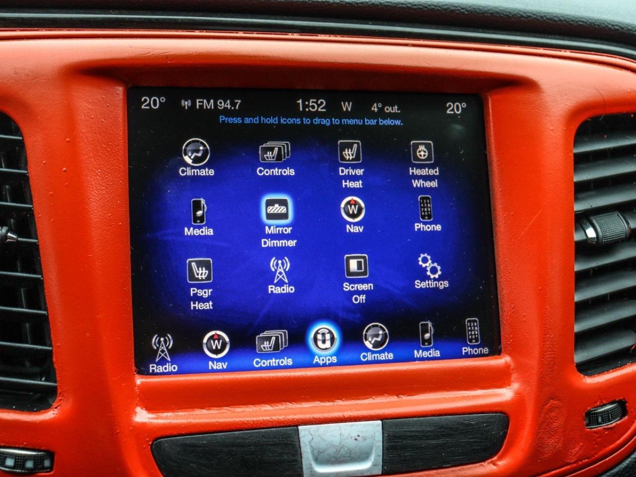 2016 Chrysler 200 Navigation, Camera, Leather, Sunroof Photo
