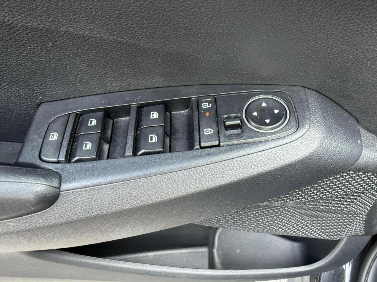 2024 Kia Seltos LX AWD Photo