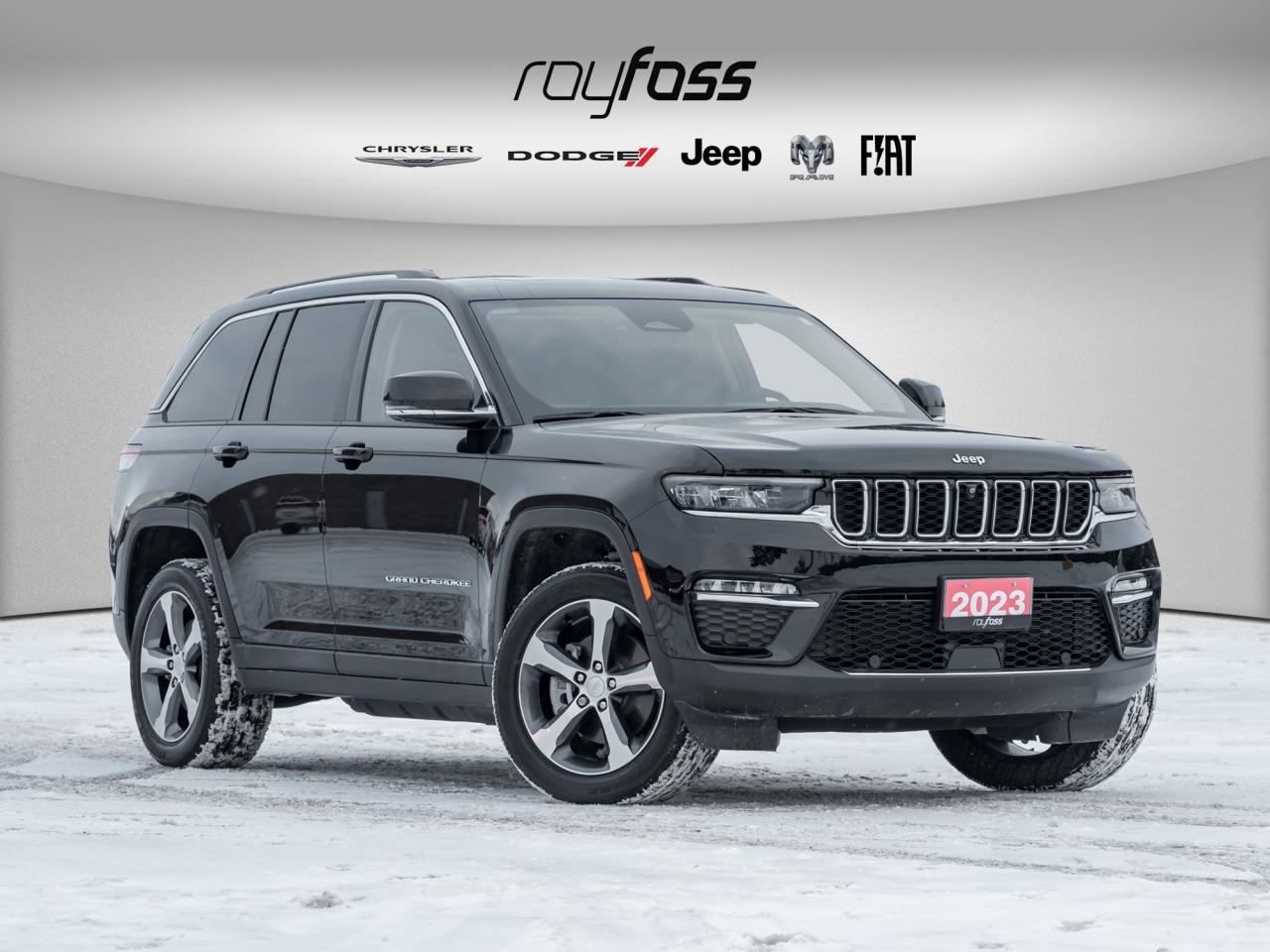 2023 Jeep Grand Cherokee 4xe 4xE--PANO ROOF--REAR SEAT VIDEO--LTHR--NAV Photo0