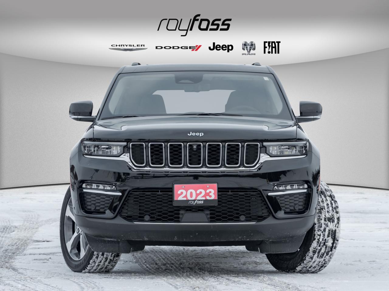 2023 Jeep Grand Cherokee 4xe 4xE--PANO ROOF--REAR SEAT VIDEO--LTHR--NAV Photo