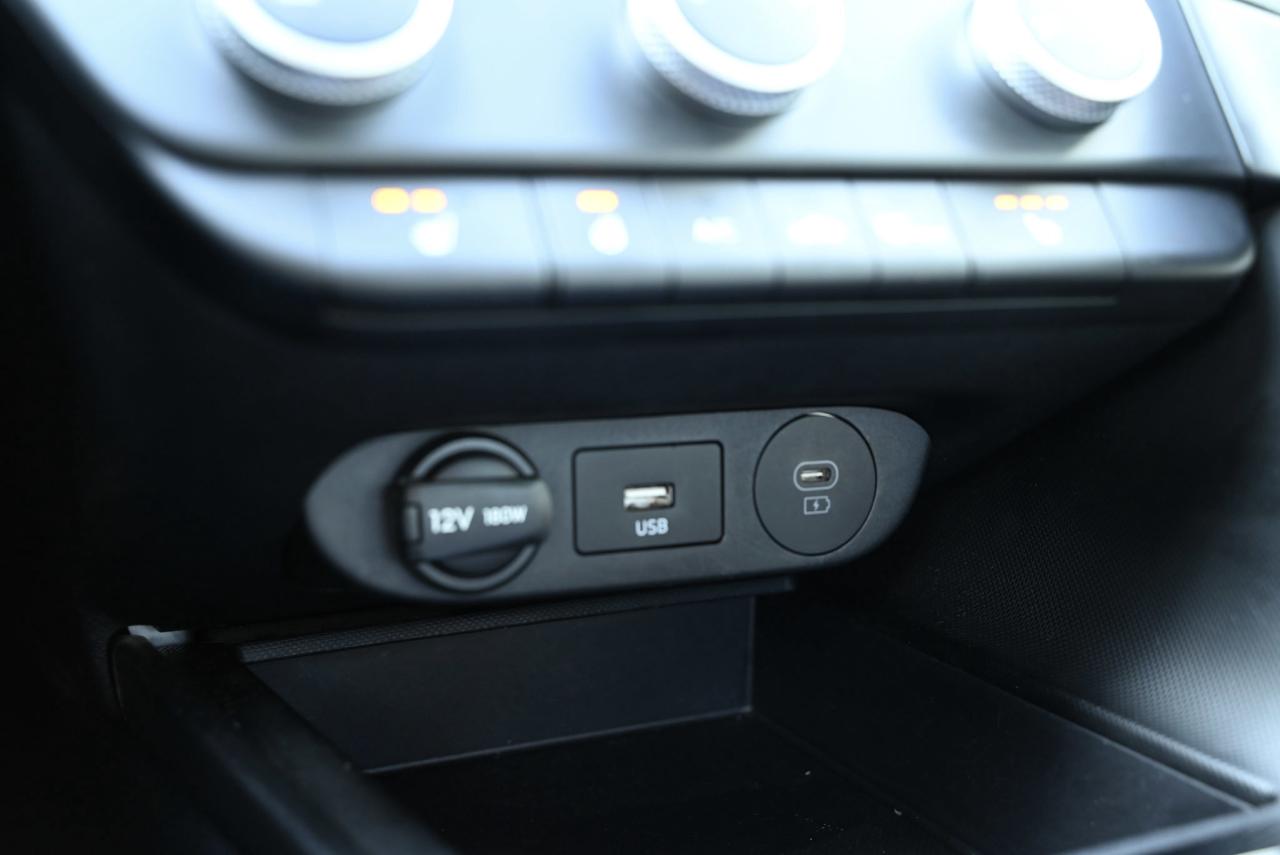 2024 Hyundai Elantra CPO Rates starting from 3.99%oac/Back-up Camera Photo