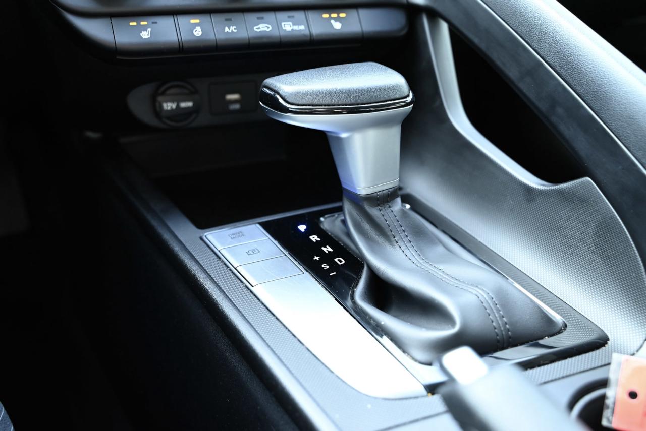 2024 Hyundai Elantra CPO Rates starting from 3.99%oac/Back-up Camera Photo