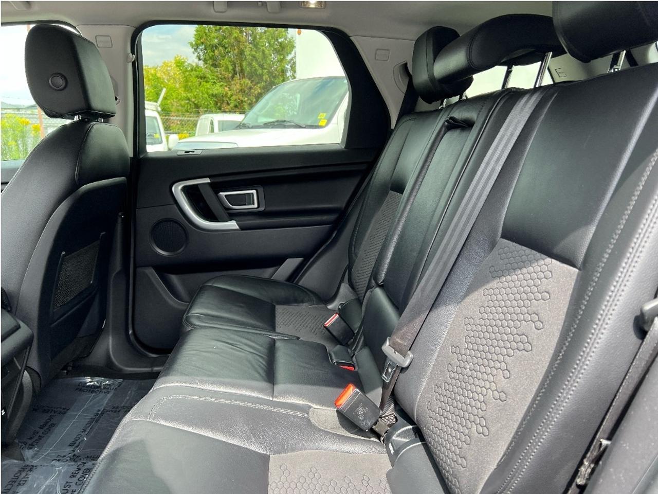 2017 Land Rover Discovery Sport Nav B.Cam Bluetooth Sunroof Low Kms Clean Carfax Photo