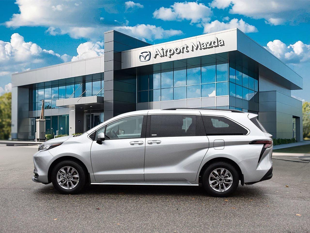2025 Toyota Sienna LE Finance Discount $1500 Applied Photo