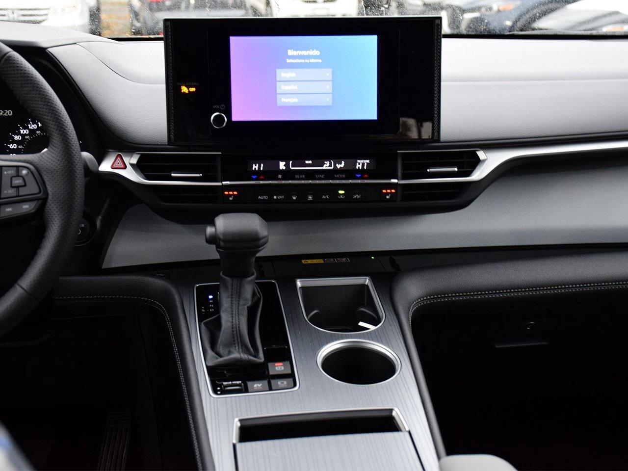 2025 Toyota Sienna LE Finance Discount $1500 Applied Photo