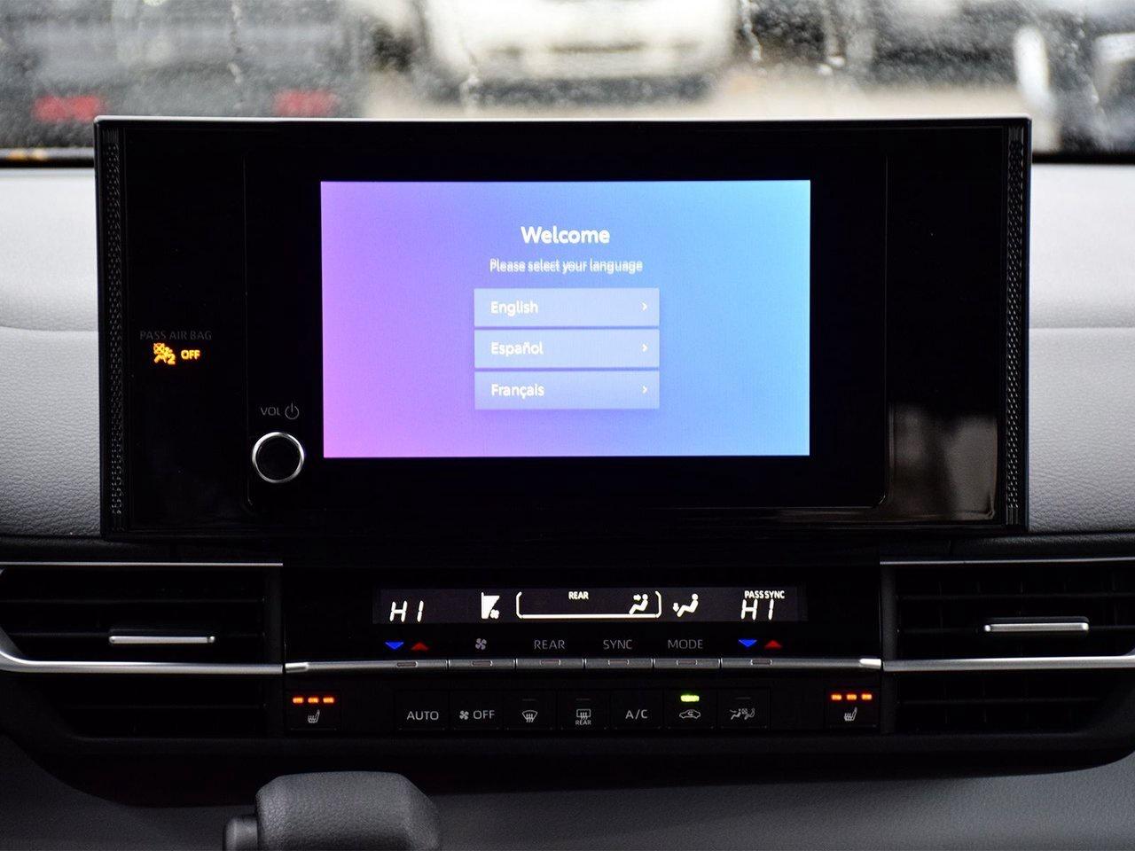 2025 Toyota Sienna LE Finance Discount $1500 Applied Photo