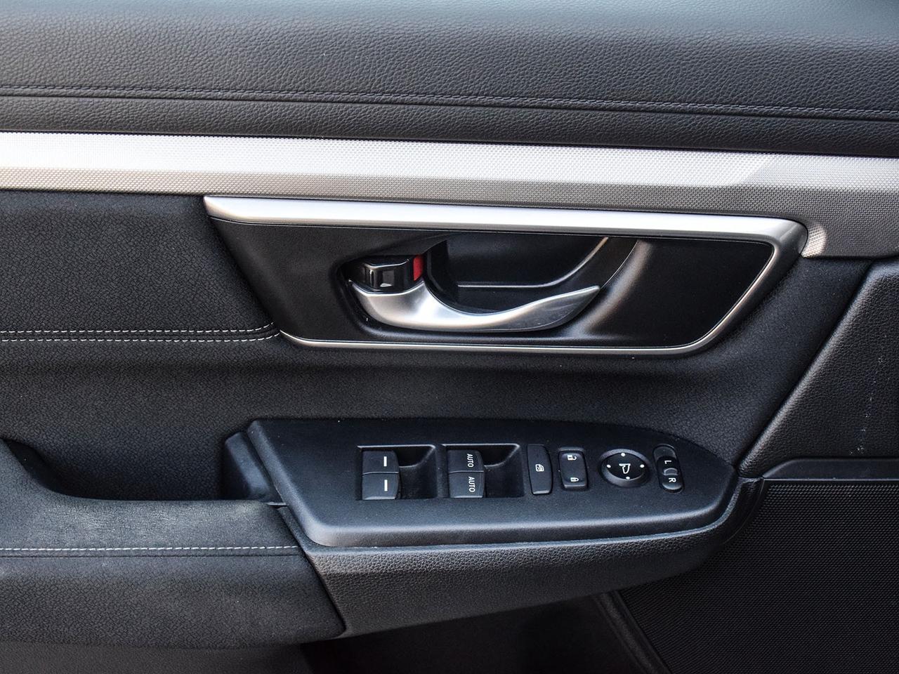 2022 Honda CR-V Sport Photo4