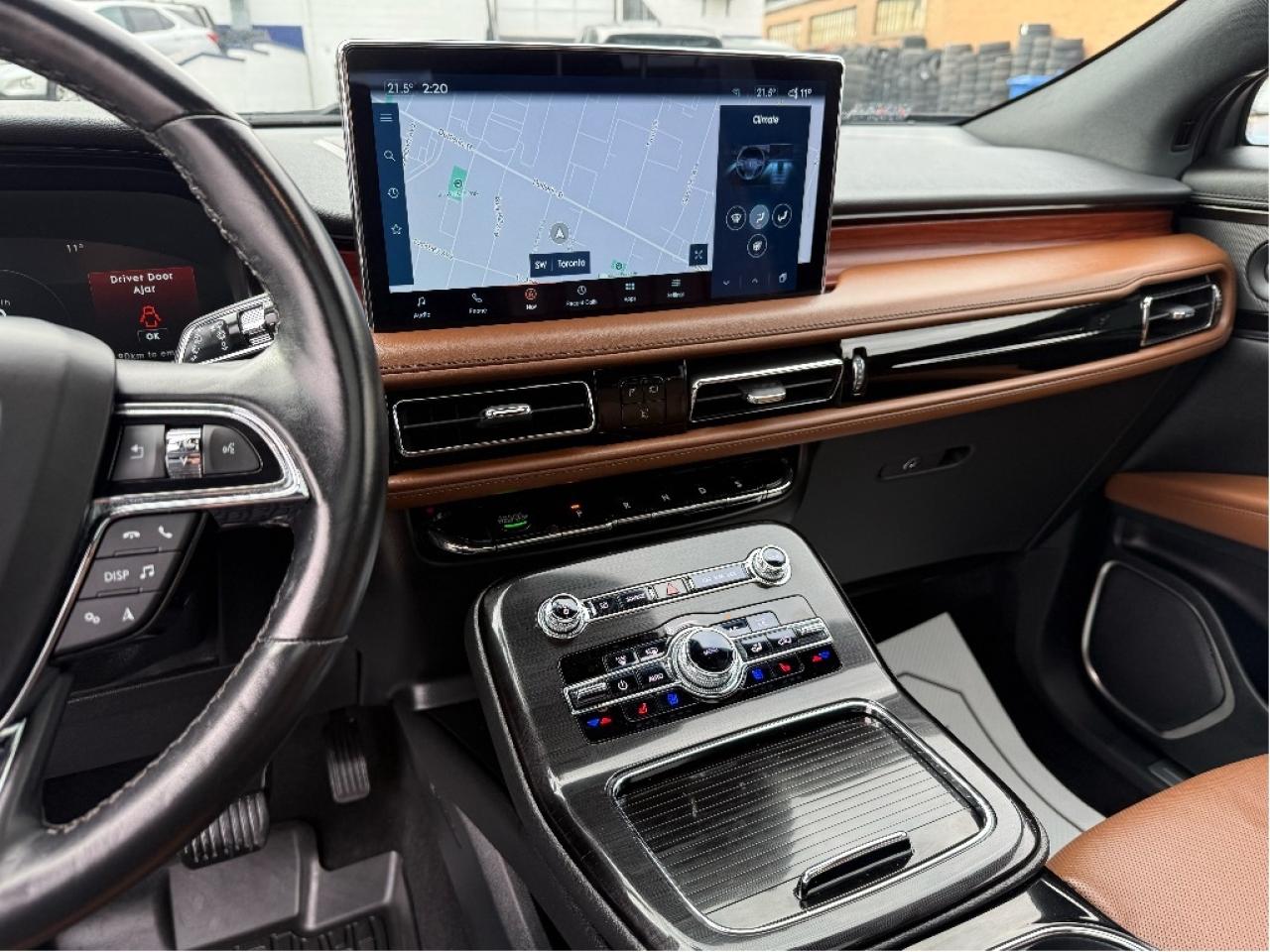 2022 Lincoln Nautilus ReserveAWD CleanCarfax Certified FullyLoaded LowKM Photo