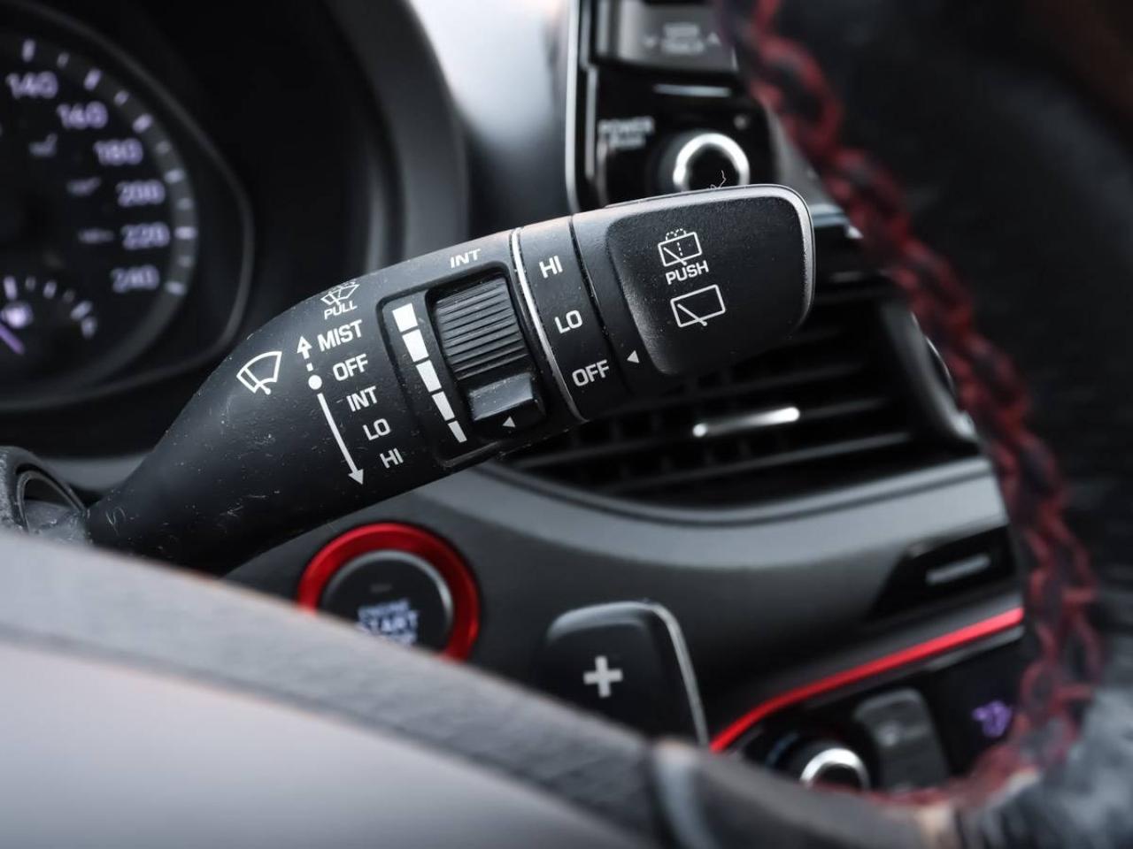 2018 Hyundai Elantra GT SR TURBO -Rev Cam-Leather-Pano Sunroof-Bluetooth Photo