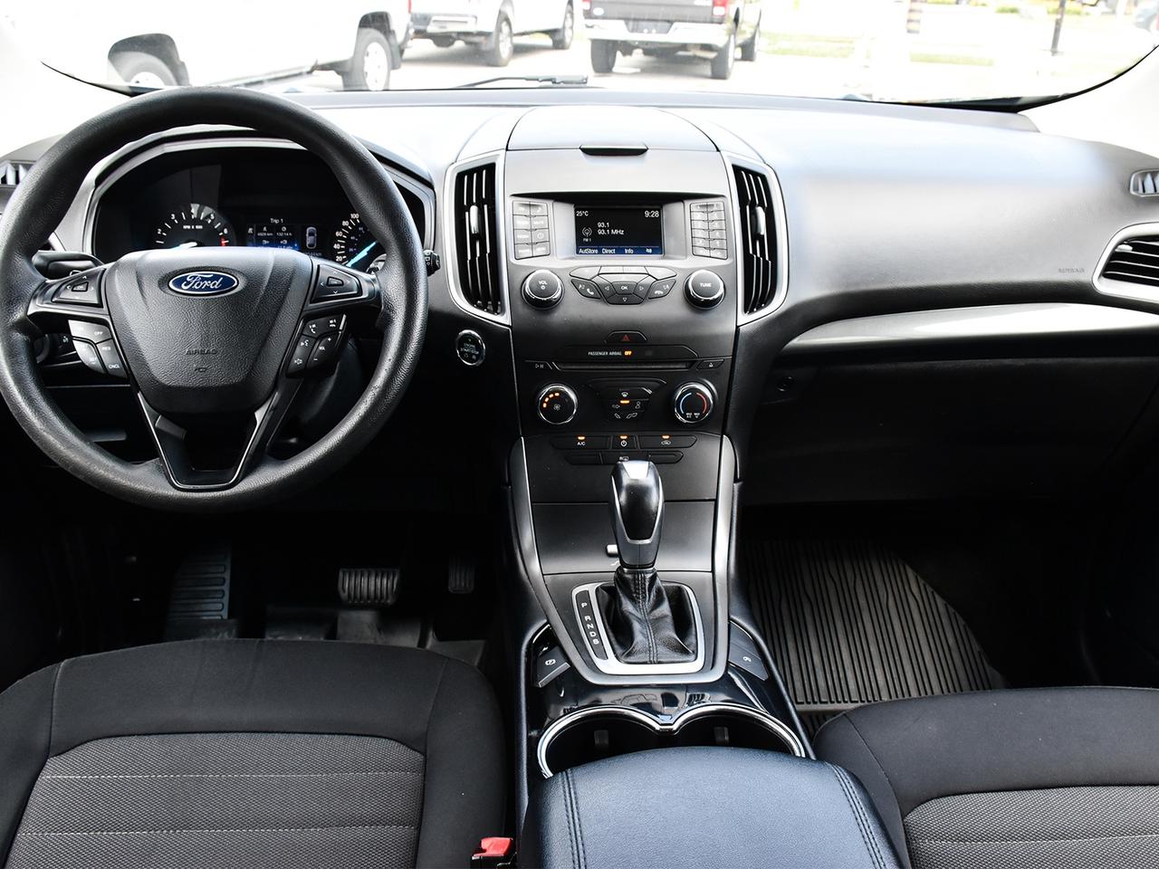 2017 Ford Edge SE ~Alloy Wheels ~Bluetooth ~Backup Camera ~A/C Photo