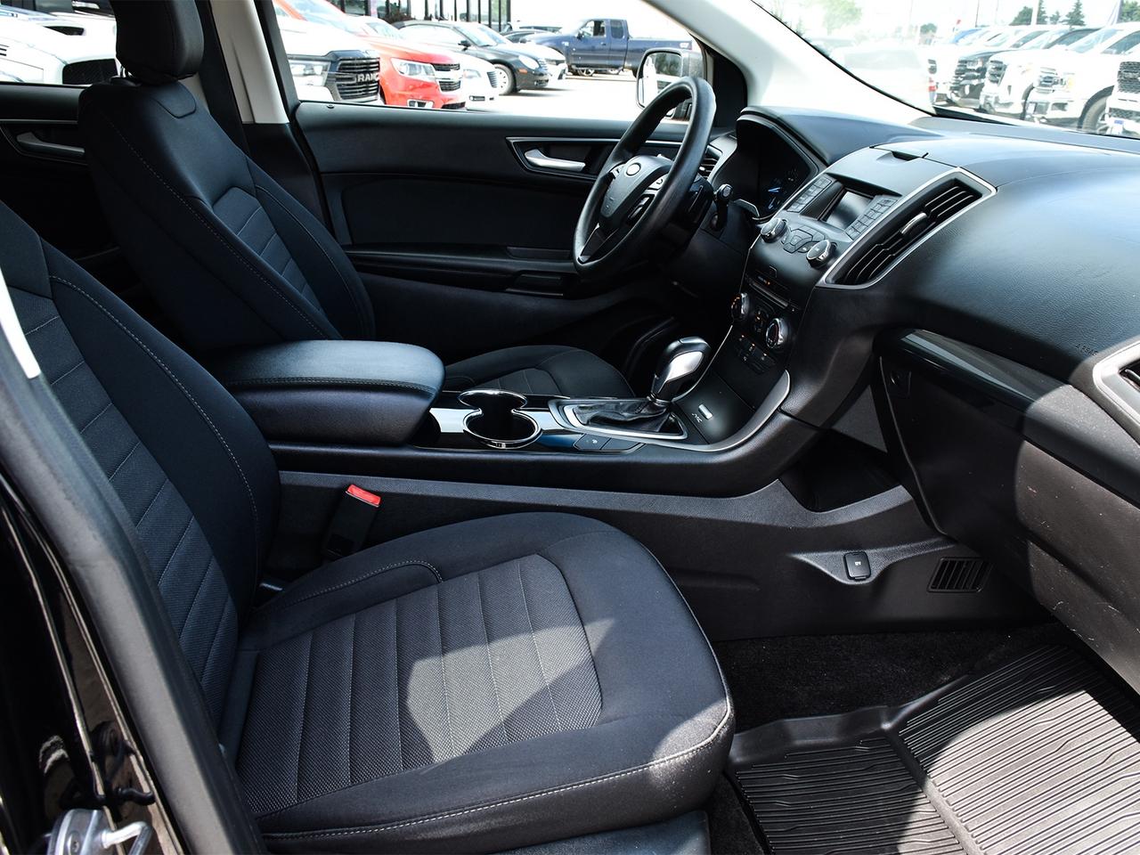 2017 Ford Edge SE ~Alloy Wheels ~Bluetooth ~Backup Camera ~A/C Photo