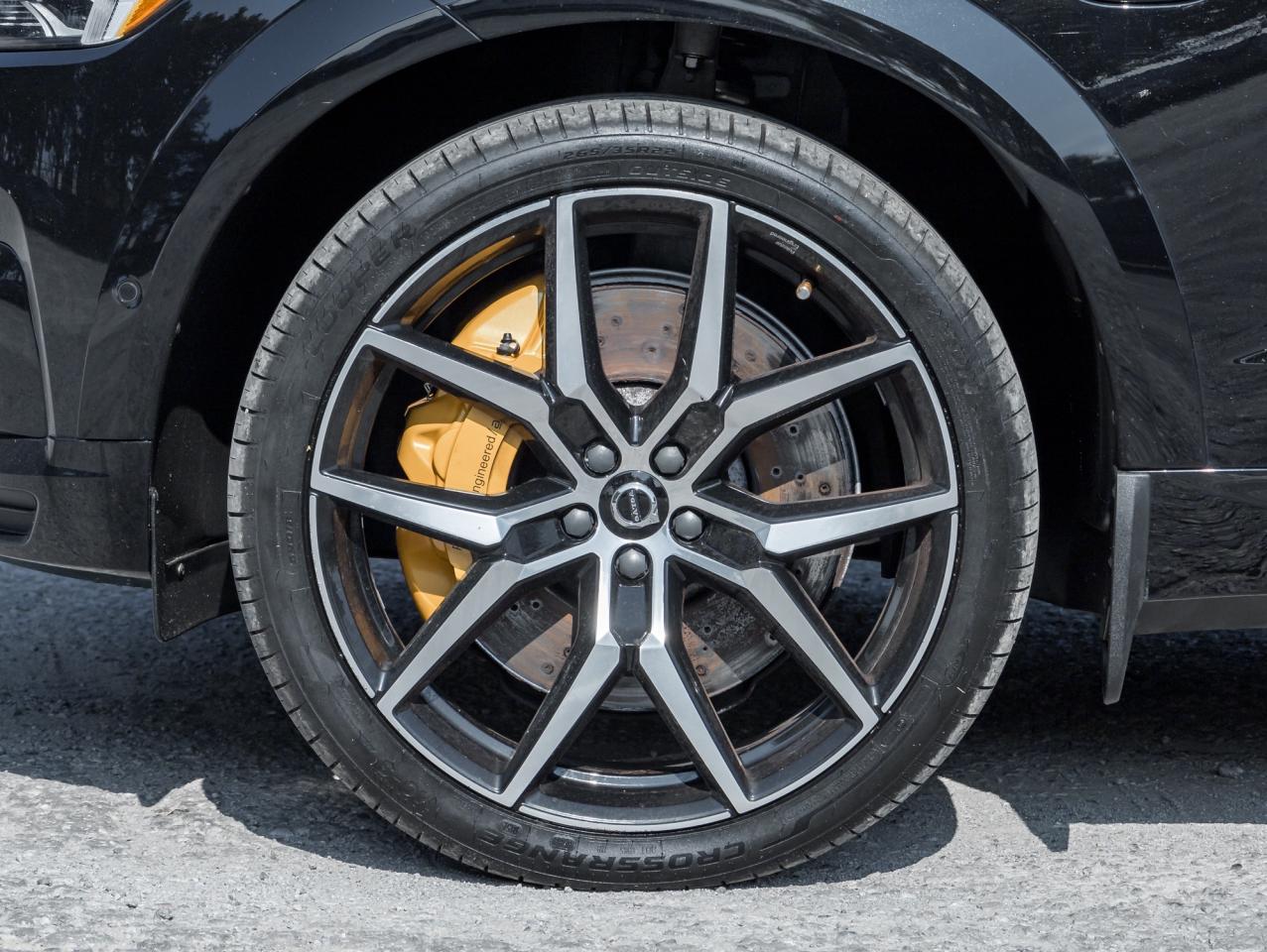 2021 Volvo XC60 Plug-In Hybrid Recharge T8 eAWD PHEV  POLESTAR  22" ALLOY WHEELS Photo