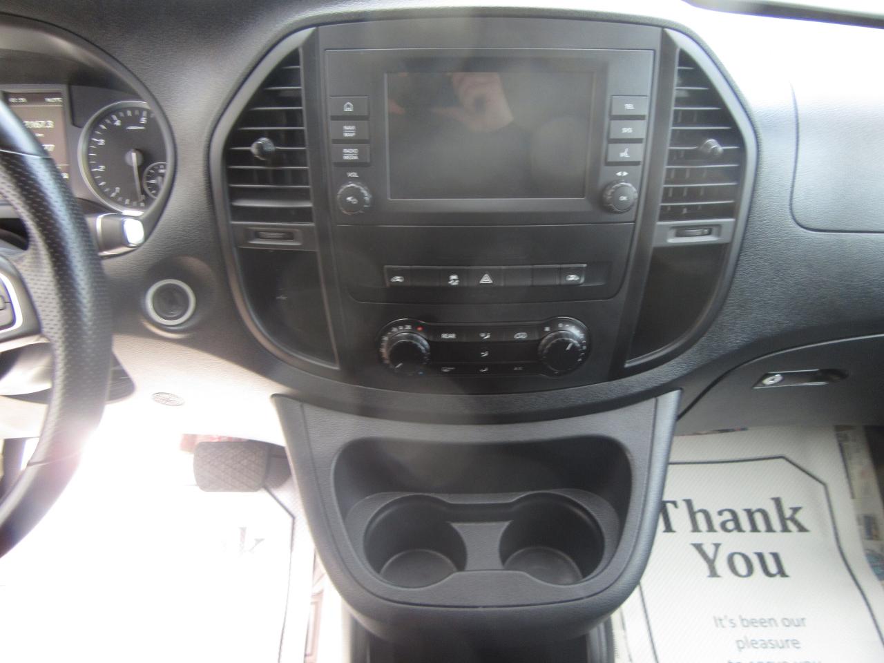 2023 Mercedes-Benz Metris Passenger Van 8 PASSENGER VAN Photo