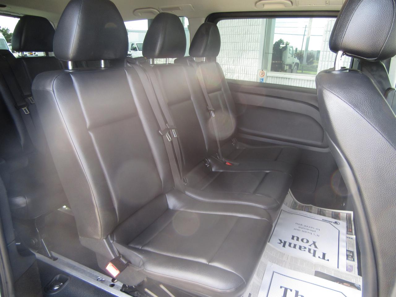 2023 Mercedes-Benz Metris Passenger Van 8 PASSENGER VAN Photo