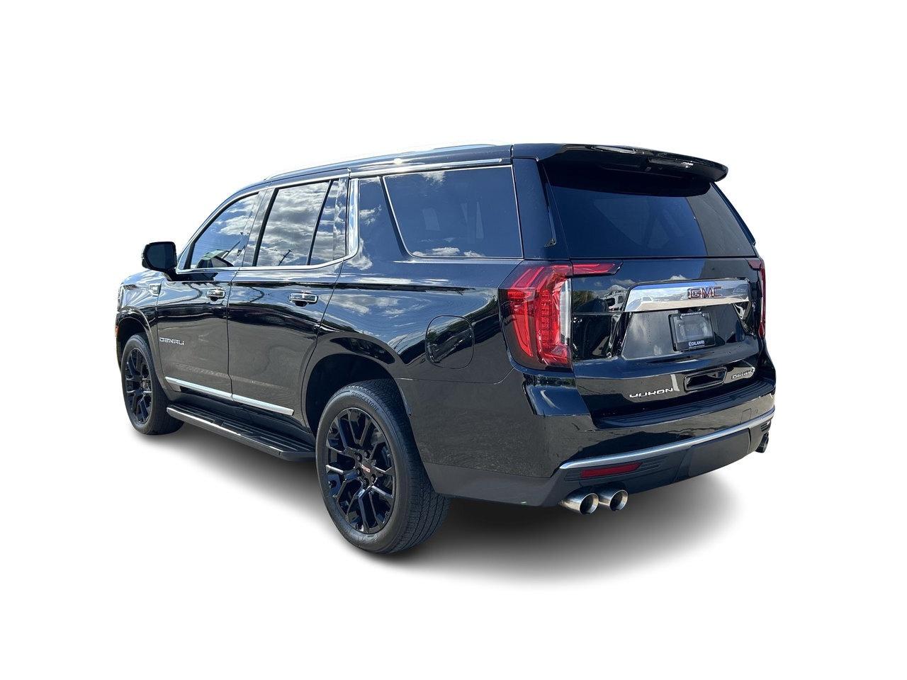 2022 GMC Yukon Denali Rare 8 Pass Panoramic Sunroof 22-Inch Wheel Photo
