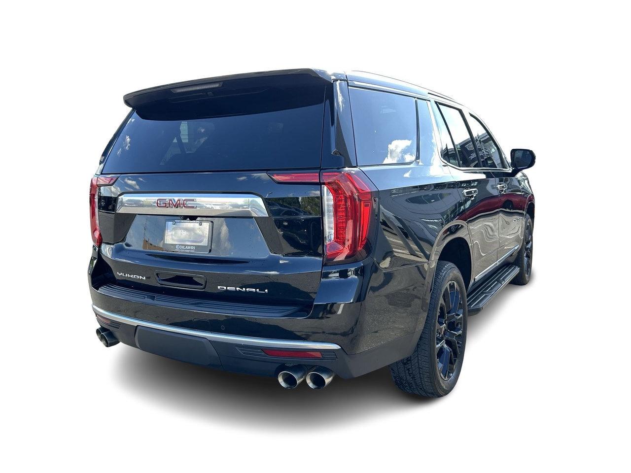 2022 GMC Yukon Denali Rare 8 Pass Panoramic Sunroof 22-Inch Wheel Photo