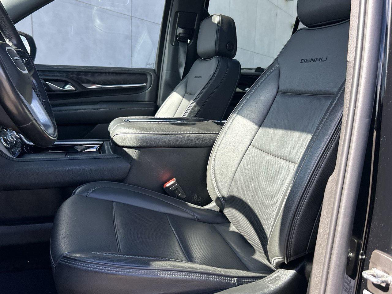 2022 GMC Yukon Denali Rare 8 Pass Panoramic Sunroof 22-Inch Wheel Photo