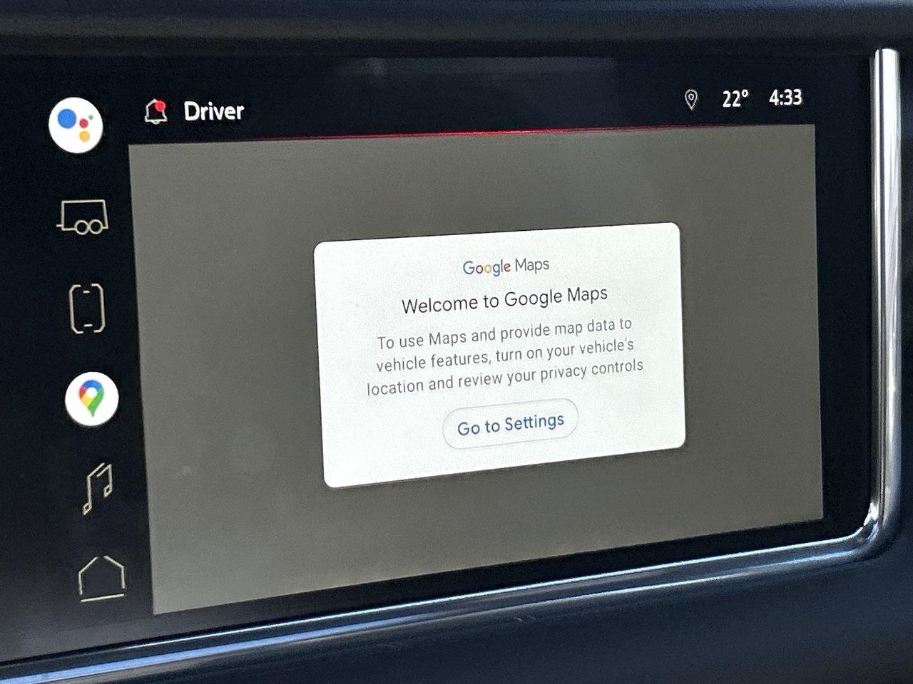 2022 GMC Yukon Denali Rare 8 Pass Panoramic Sunroof 22-Inch Wheel Photo