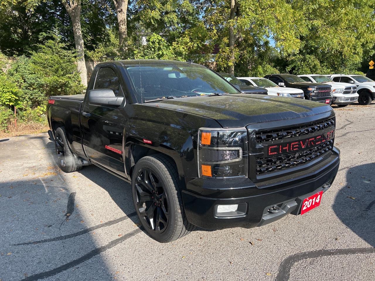 2014 Chevrolet Silverado 1500 REG CAB, REMOTE START, BACK UP CAMERA! Photo3