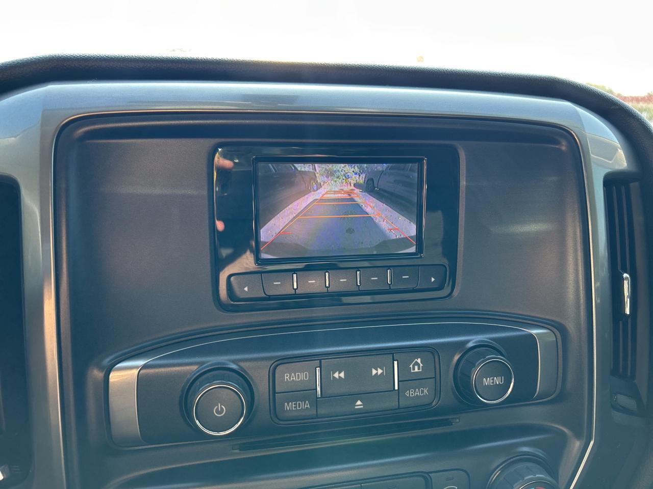 2014 Chevrolet Silverado 1500 REG CAB, REMOTE START, BACK UP CAMERA! Photo