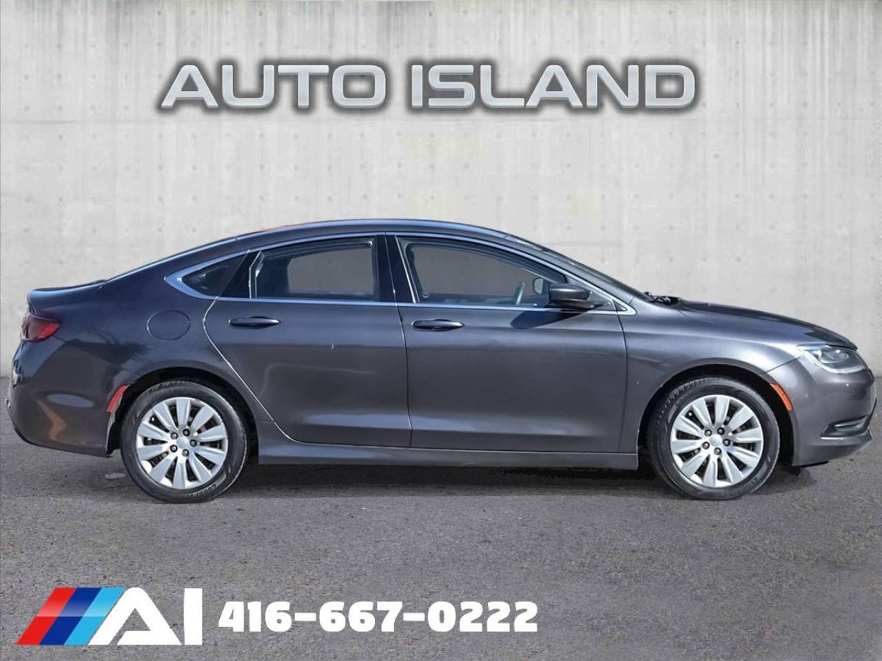2015 Chrysler 200 4dr Sdn LX FWD Photo