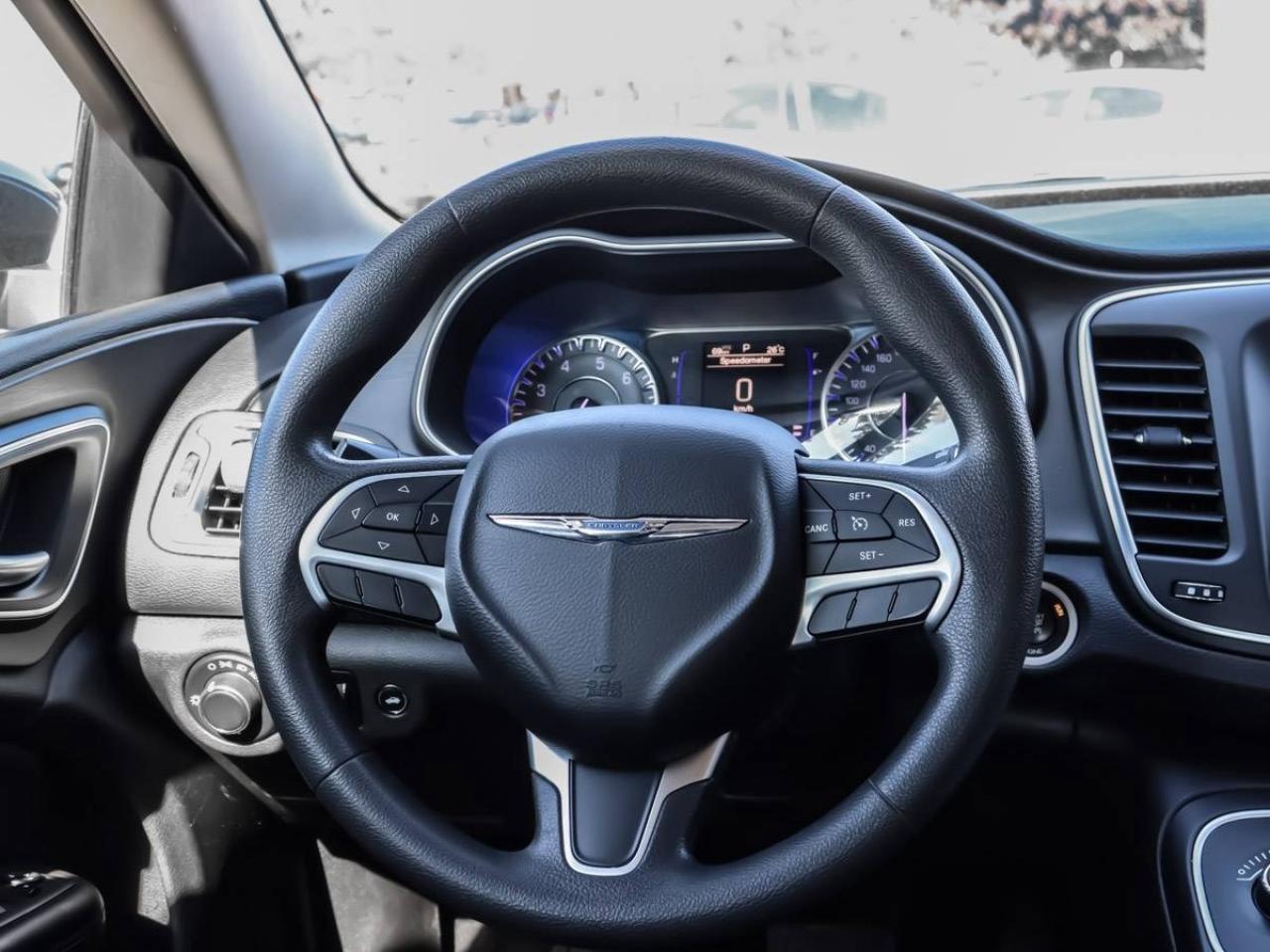 2015 Chrysler 200 4dr Sdn LX FWD Photo