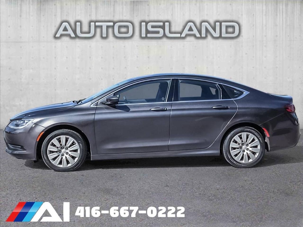 2015 Chrysler 200 4dr Sdn LX FWD Photo