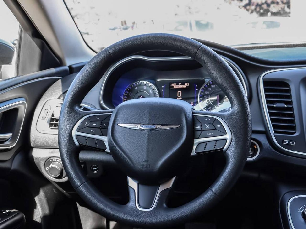 2015 Chrysler 200 4dr Sdn LX FWD Photo