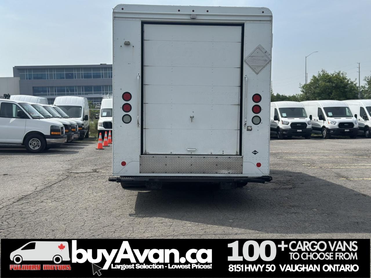 2017 Ford Econoline Morgan Olsen Step Van V8 Photo