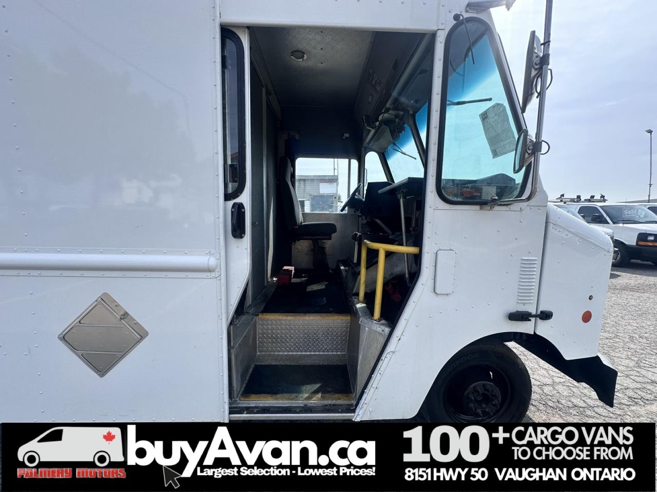 2017 Ford Econoline Morgan Olsen Step Van V8 Photo