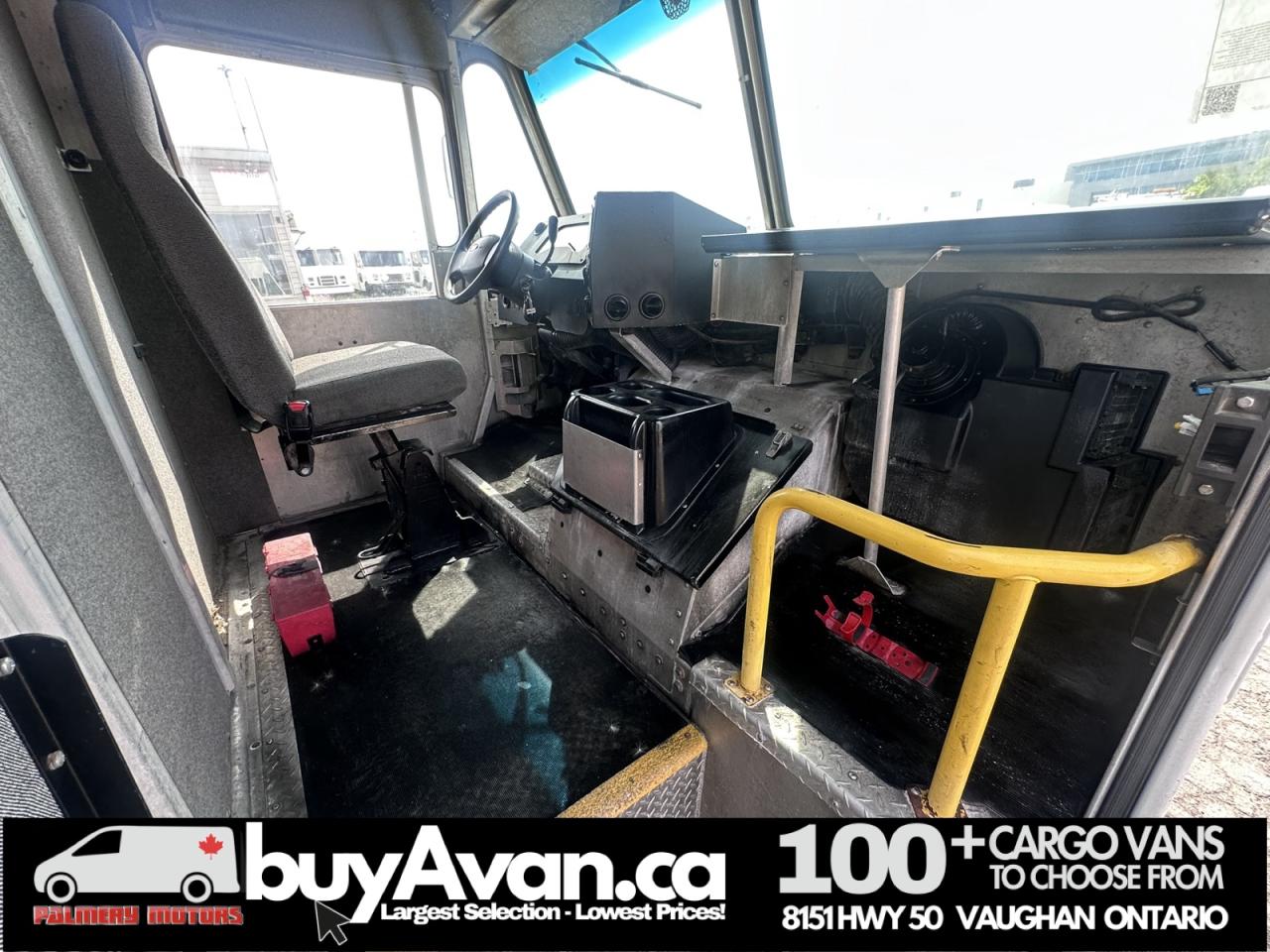 2017 Ford Econoline Morgan Olsen Step Van V8 Photo