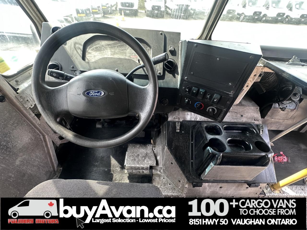 2017 Ford Econoline Morgan Olsen Step Van V8 Photo