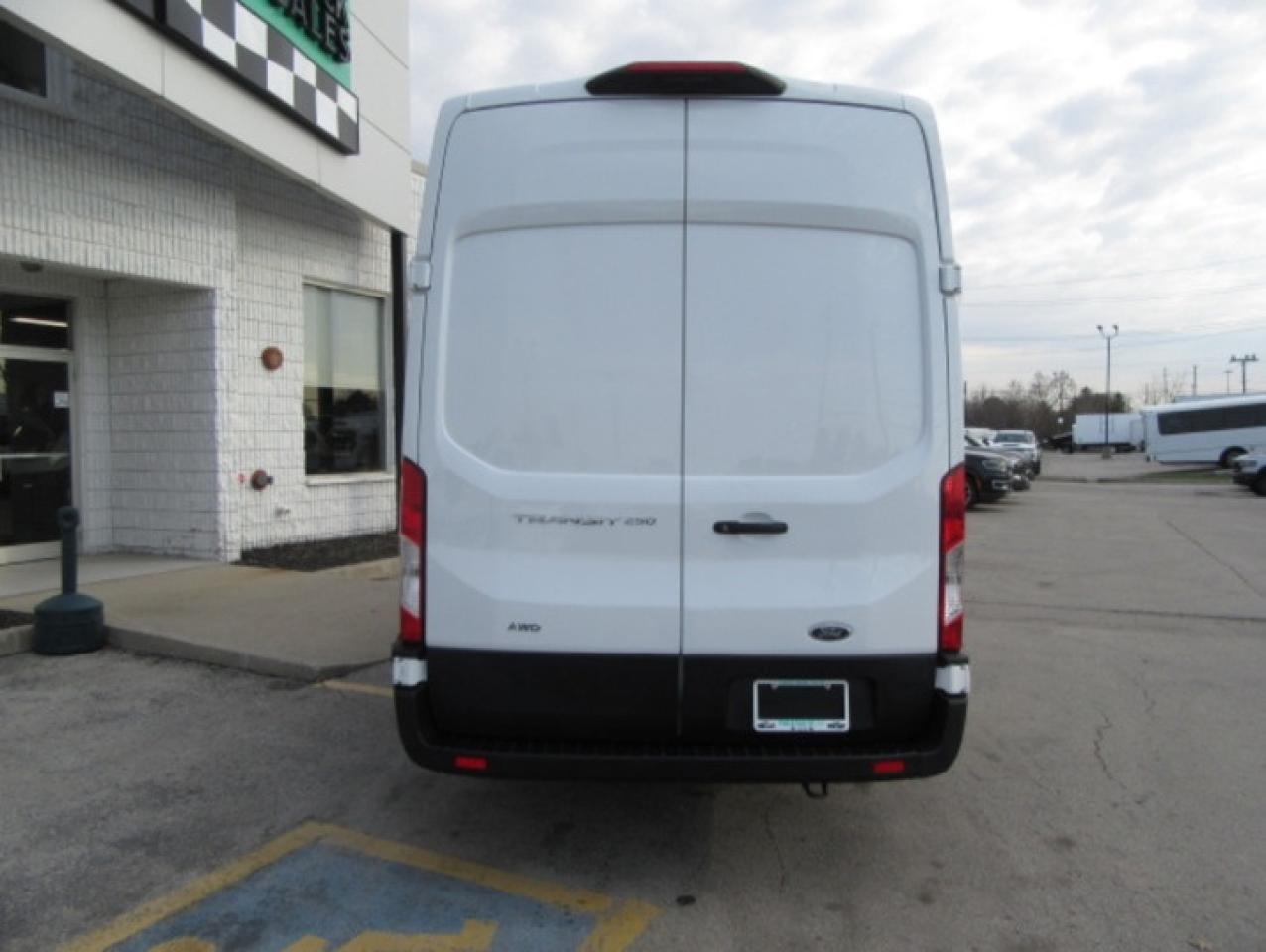 2022 Ford Transit T-250 HIGH ROOF EXTRA LONG ALL WHEEL DRIVE REEFER Photo
