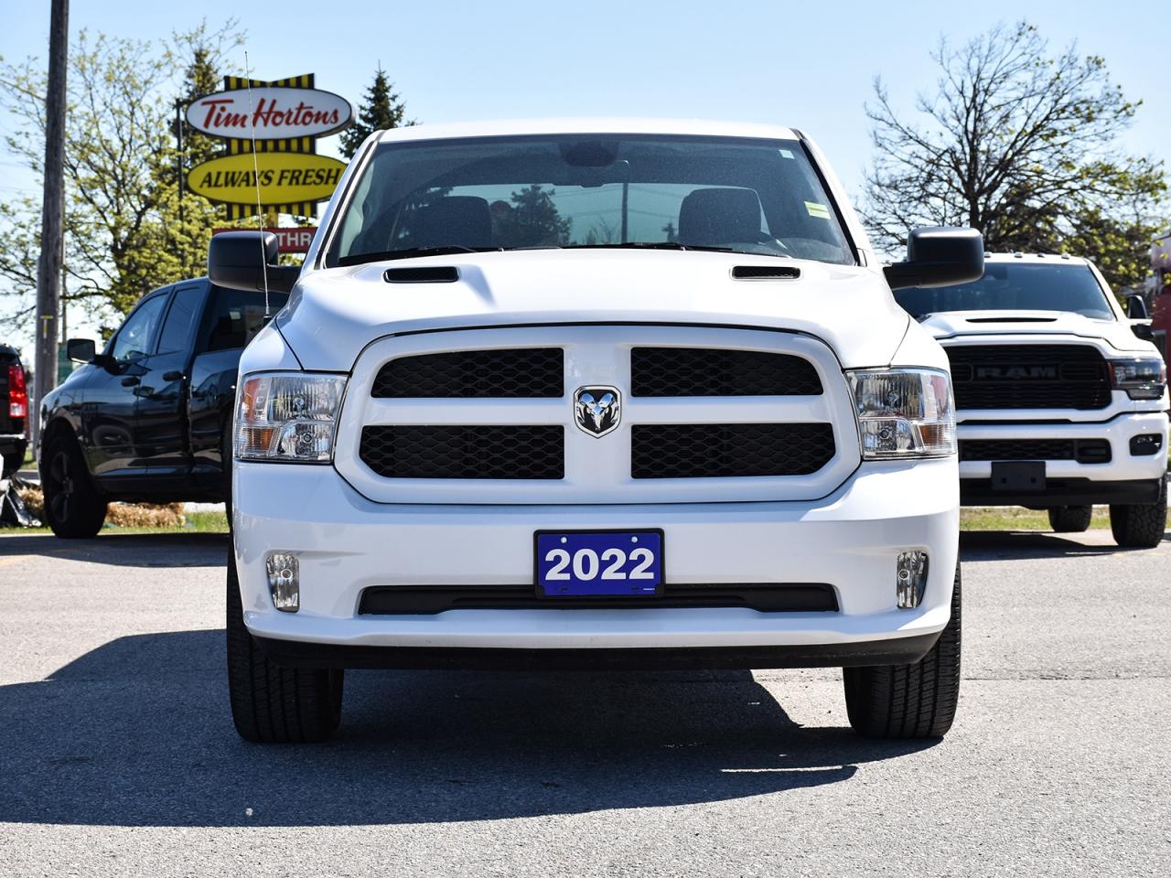 2022 RAM 1500 Classic Tradesman Crew Cab 4x4 ~Camera ~Bluetooth ~20's Photo