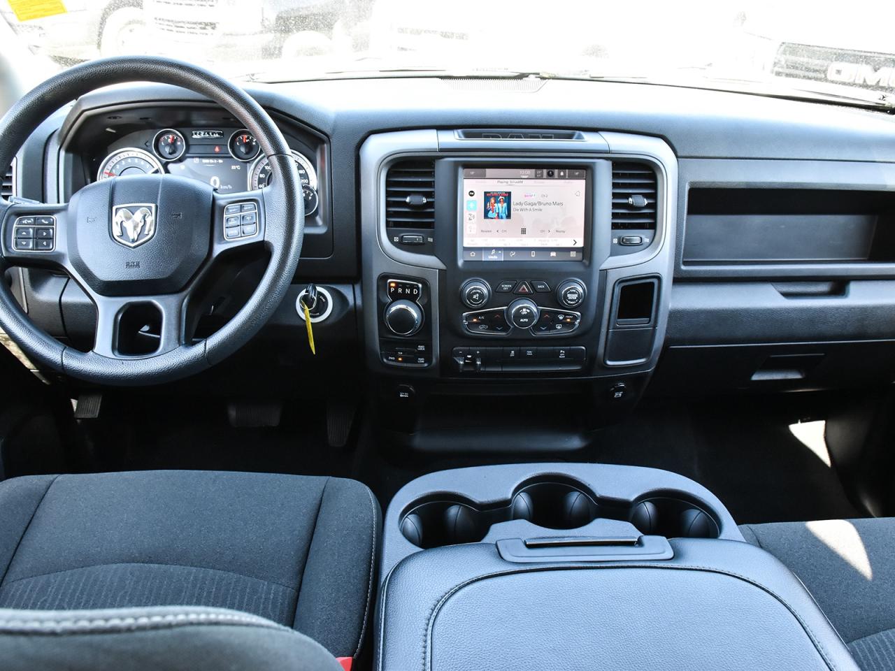 2022 RAM 1500 Classic Tradesman Crew Cab 4x4 ~Camera ~Bluetooth ~20's Photo