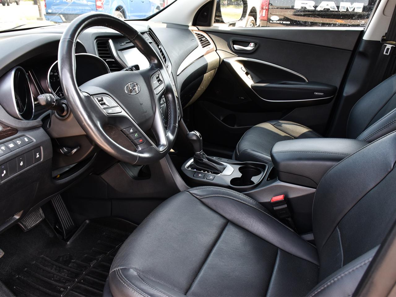 2017 Hyundai Santa Fe Sport Limited AWD ~Nav ~Camera ~Leather ~Pano Moonroof Photo