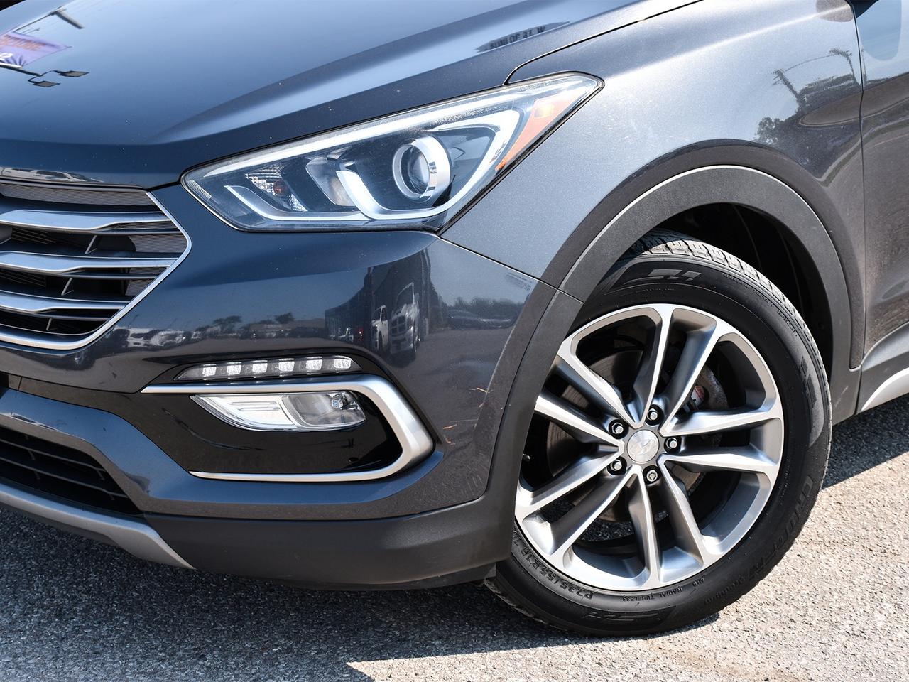 2017 Hyundai Santa Fe Sport Limited AWD ~Nav ~Camera ~Leather ~Pano Moonroof Photo