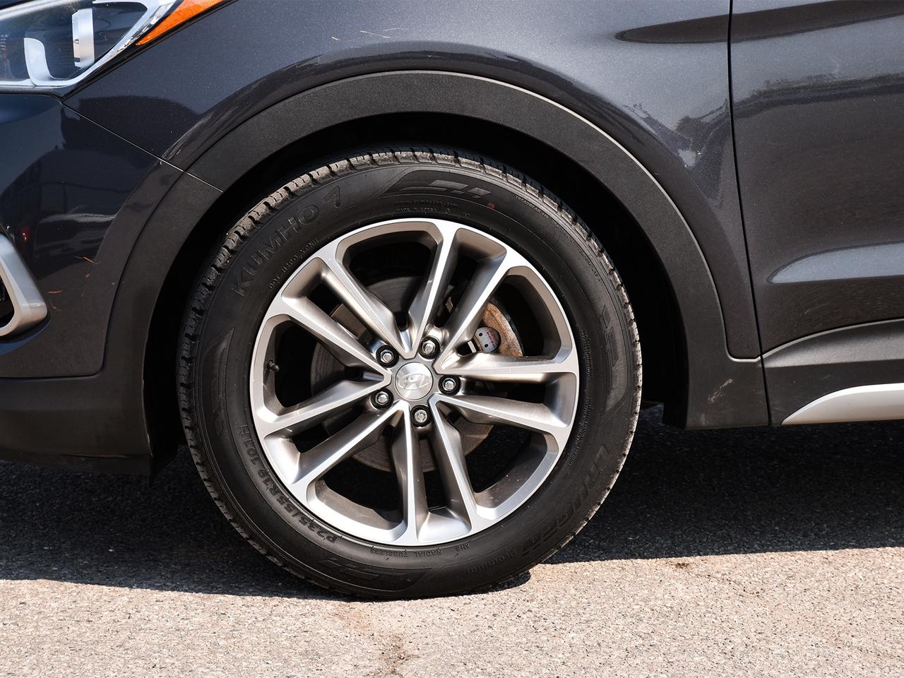 2017 Hyundai Santa Fe Sport Limited AWD ~Nav ~Camera ~Leather ~Pano Moonroof Photo