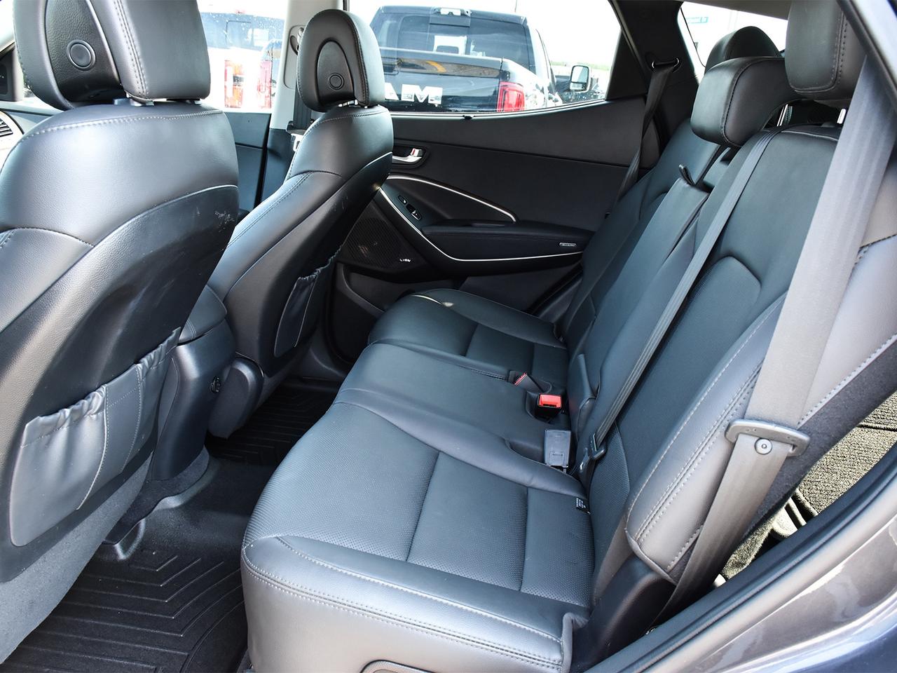 2017 Hyundai Santa Fe Sport Limited AWD ~Nav ~Camera ~Leather ~Pano Moonroof Photo