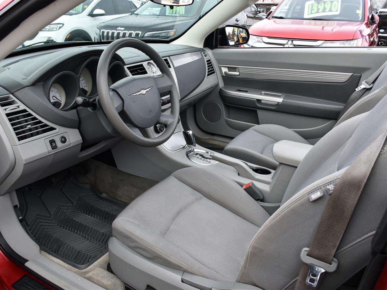 2008 Chrysler Sebring LX Convertible ~Power seats ~Alloy Wheels ~A/C Photo