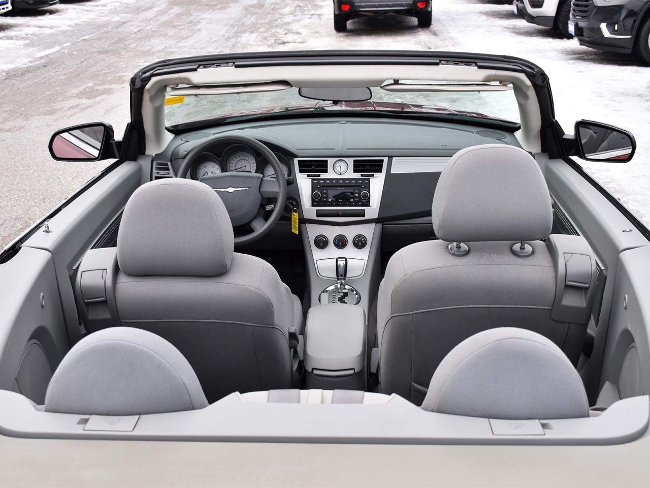 2008 Chrysler Sebring LX Convertible ~Power seats ~Alloy Wheels ~A/C Photo