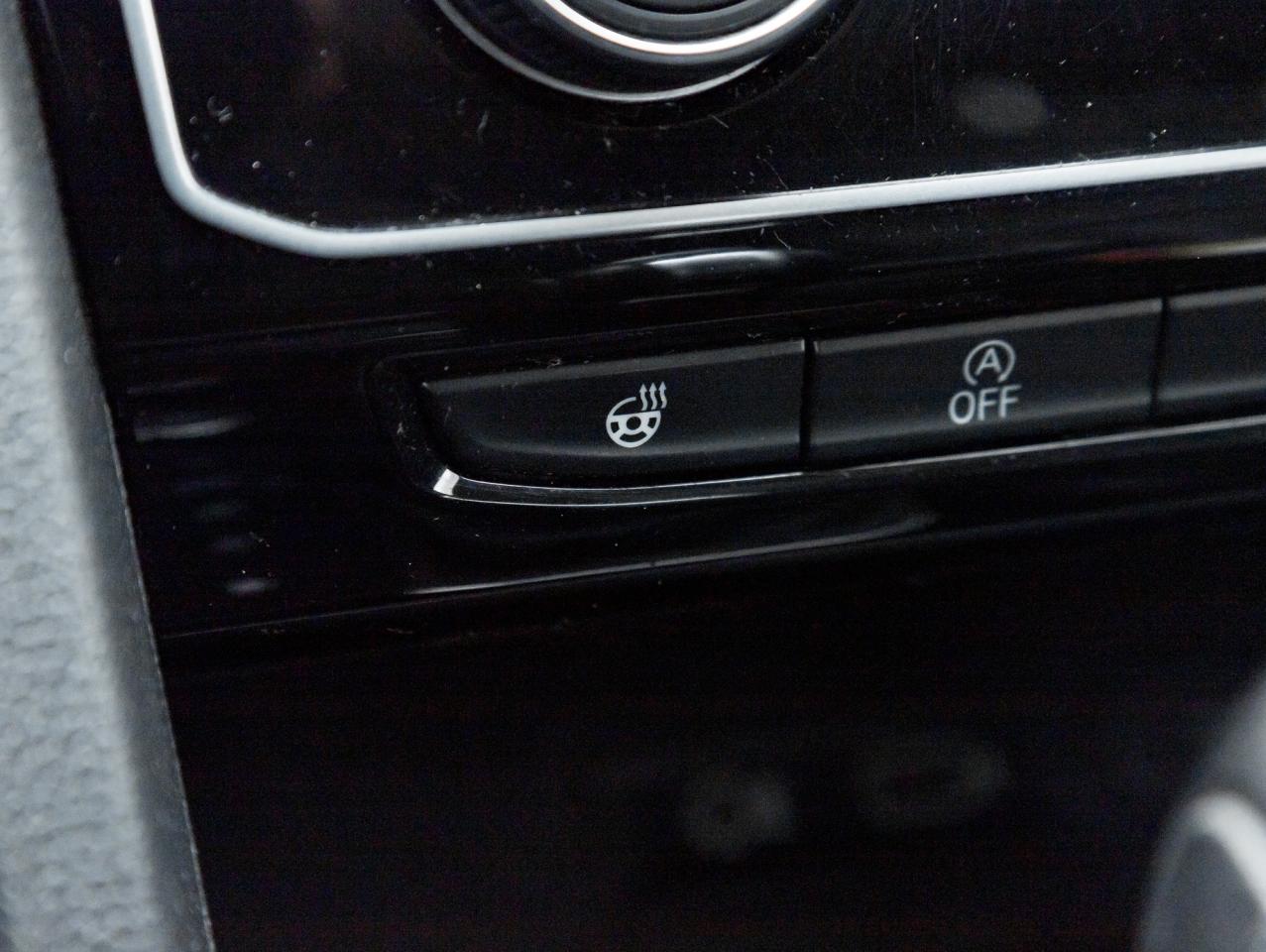 2018 Volkswagen Atlas Execline 3.6 FSI 4MOTION  TRADE IN  R-LINE Photo