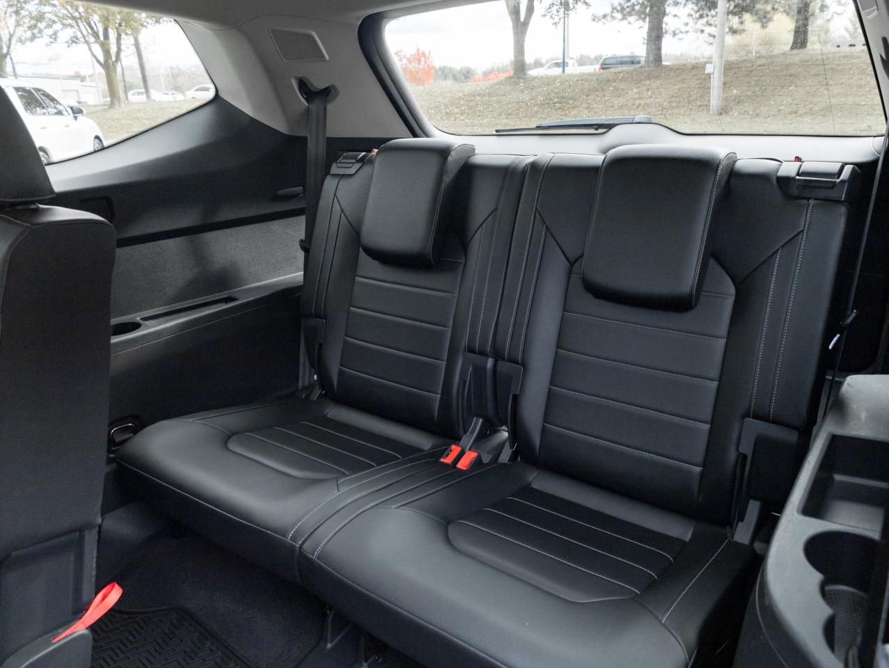 2018 Volkswagen Atlas Execline 3.6 FSI 4MOTION  TRADE IN  R-LINE Photo