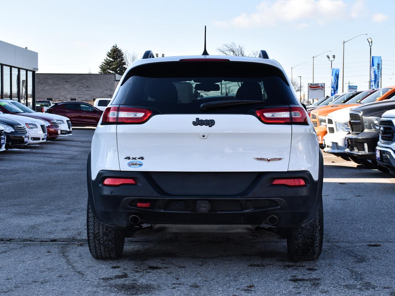 2017 Jeep Cherokee Trailhawk 4x4 ~Nav ~Cam ~Heated Leather ~Bluetooth Photo