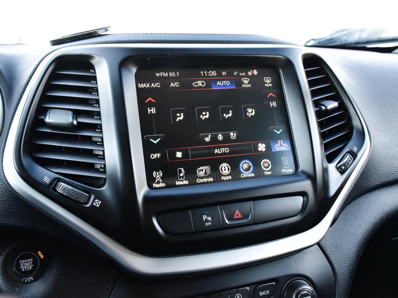 2017 Jeep Cherokee Trailhawk 4x4 ~Nav ~Cam ~Heated Leather ~Bluetooth Photo