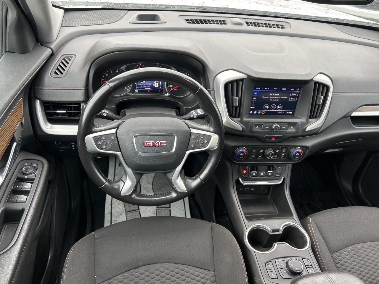 2021 GMC Terrain AWD 4DR SLE Photo
