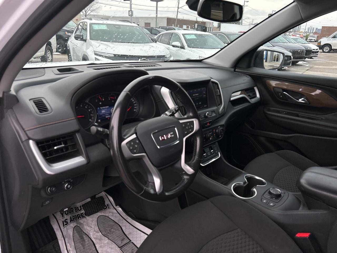 2021 GMC Terrain AWD 4DR SLE Photo