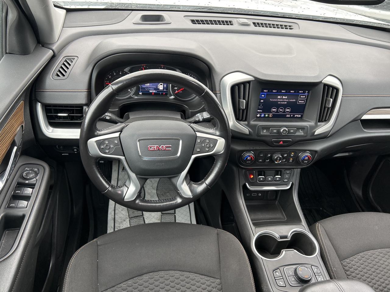 2021 GMC Terrain AWD 4DR SLE Photo