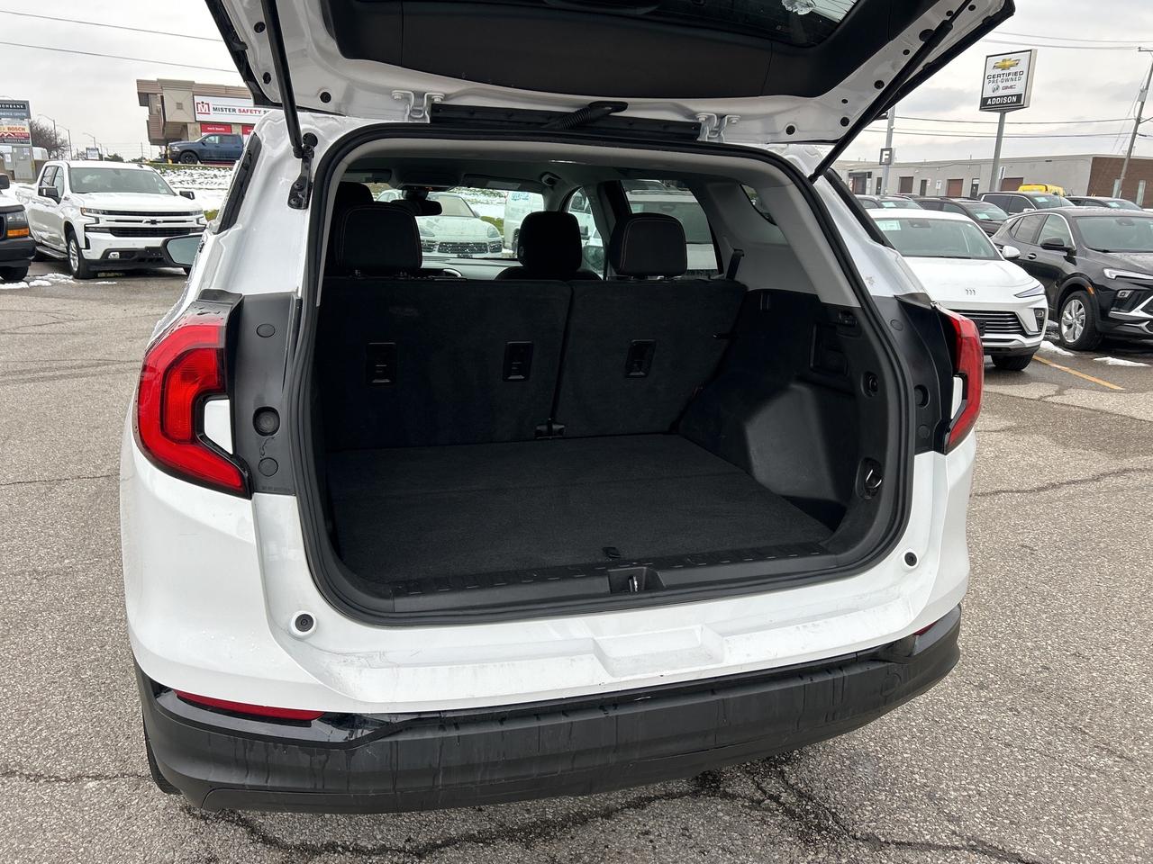 2021 GMC Terrain AWD 4DR SLE Photo